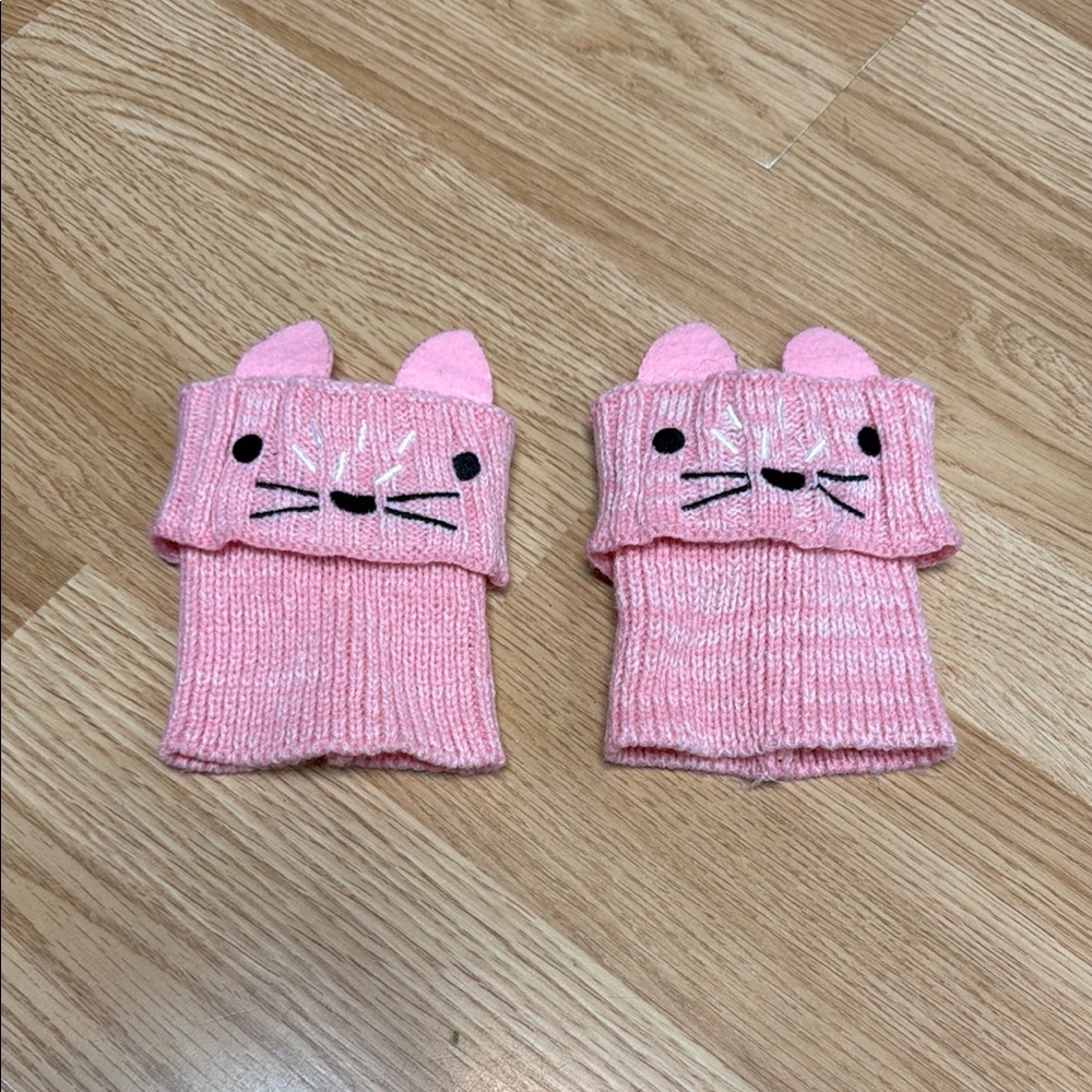 Gertex Girls One Size Pink Cat Face Knit Boot Cuffs Winter Boot Toppers Cute